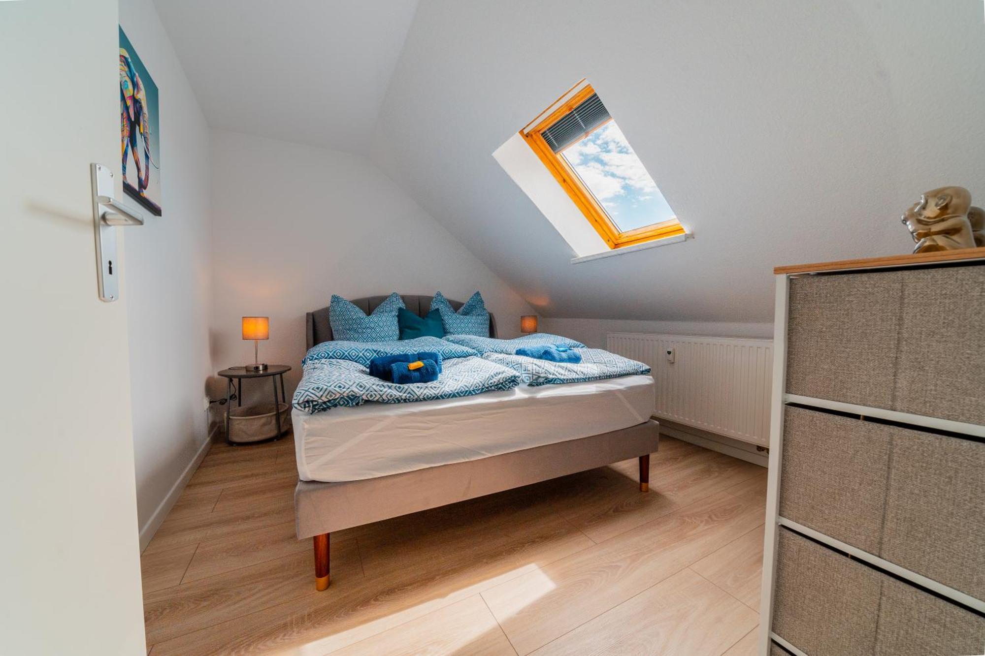 Zentrale Wohlfuehlwohnung - Ideal Fuer Ihren Urlaub Oder Die Geschaeftsreise マクデブルク エクステリア 写真